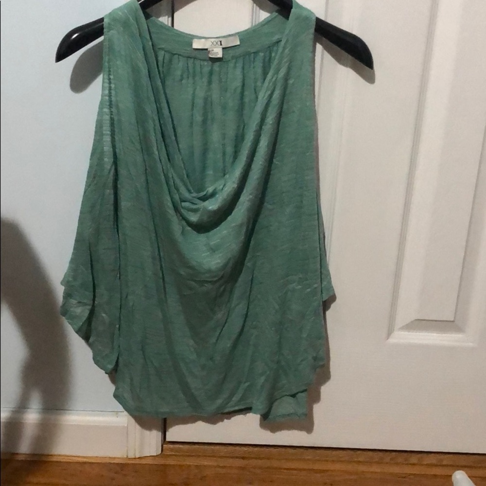 Cold shoulder top
